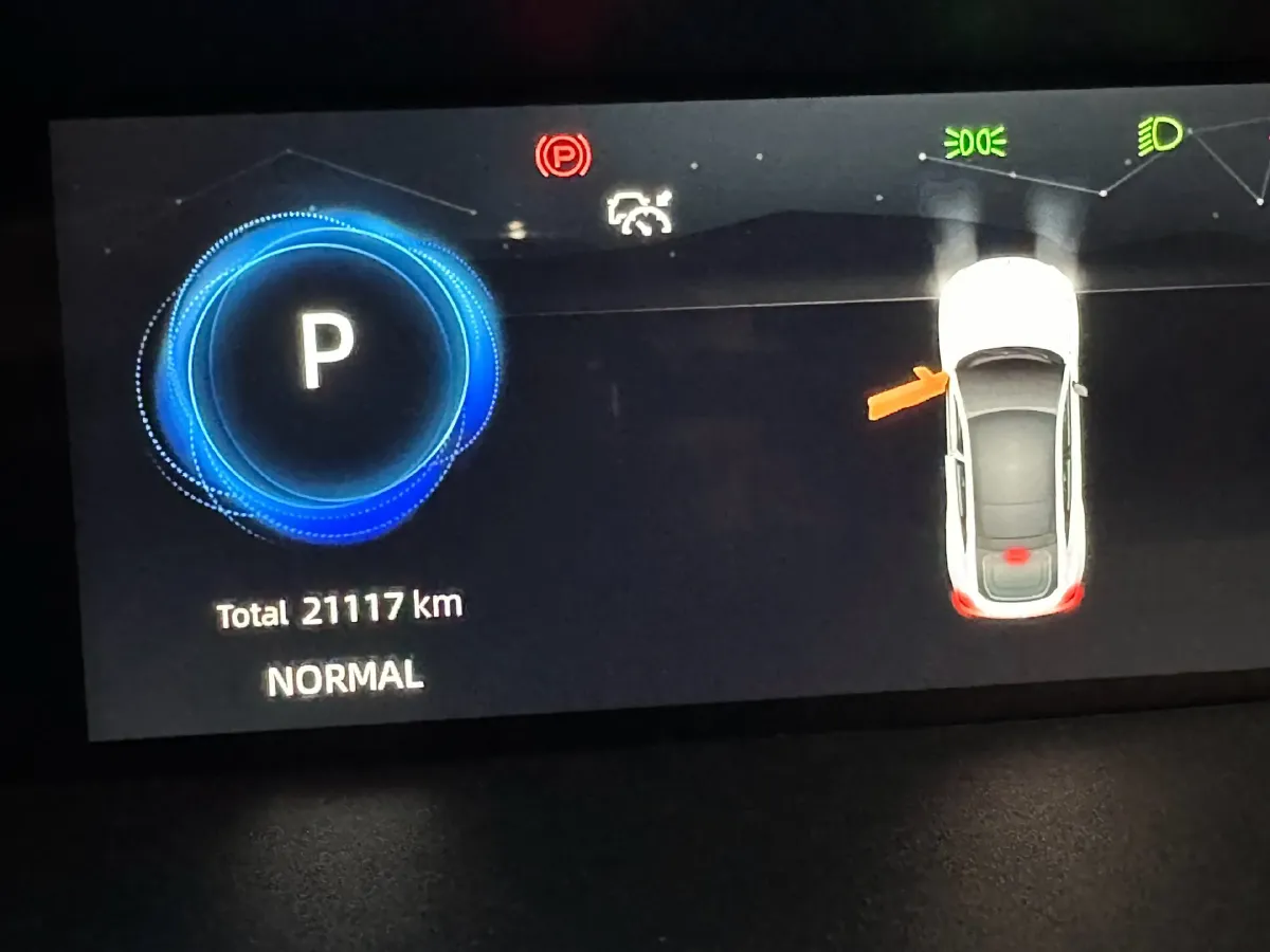 2023 ChangAn UNI-V 1.5T 188HP L4 7DCT,autocango,china used car exporter,china ev exporter,chinese used car exporter,chinese used ev exporter