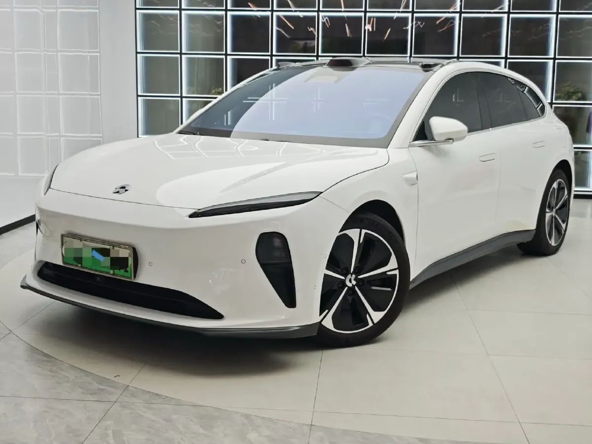 2024 NIO ET5T BEV 75KWH,autocango,china used car exporter,china ev exporter,chinese used car exporter,chinese used ev exporter