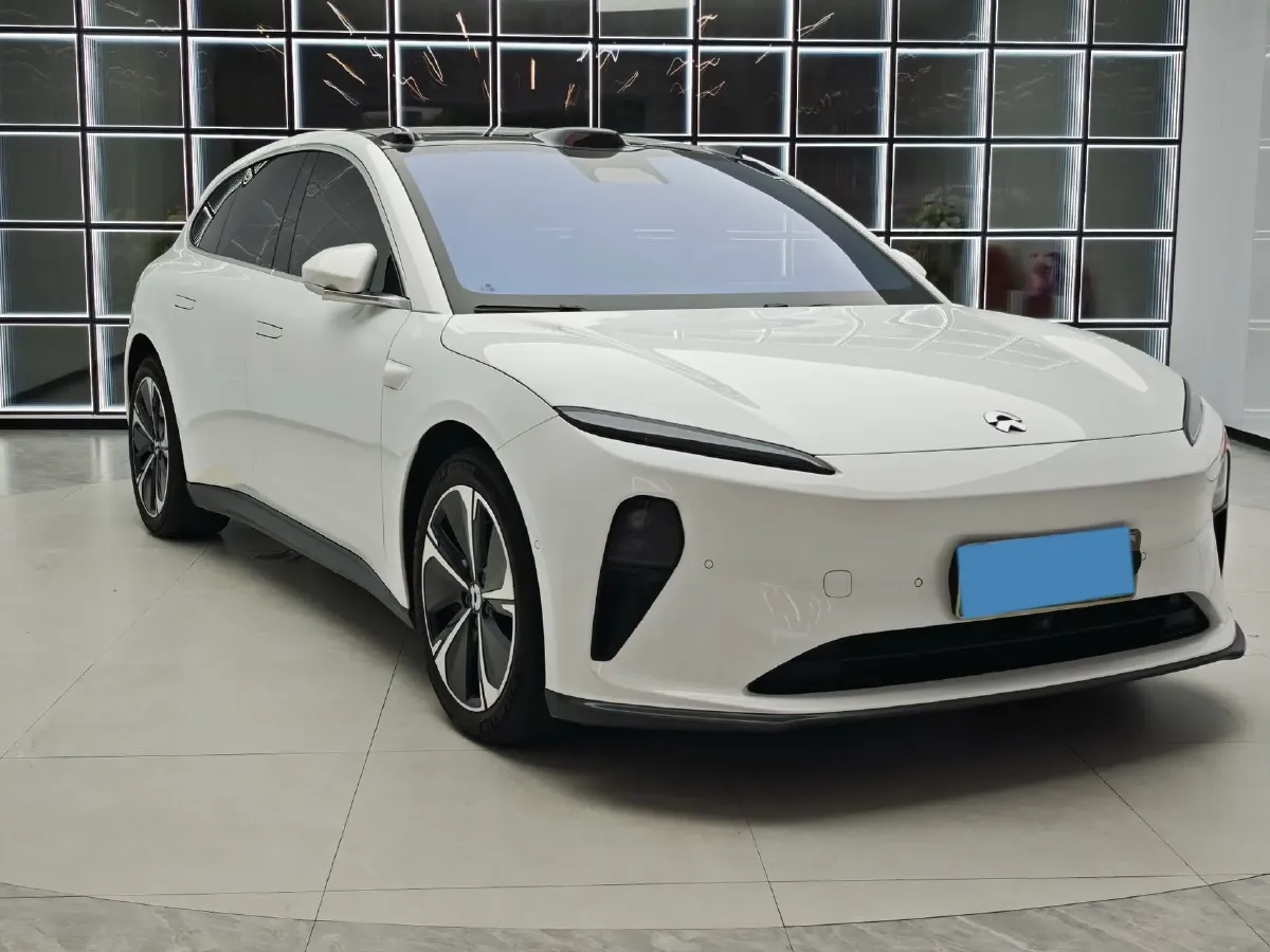 2024 NIO ET5T BEV 75KWH,autocango,china used car exporter,china ev exporter,chinese used car exporter,chinese used ev exporter