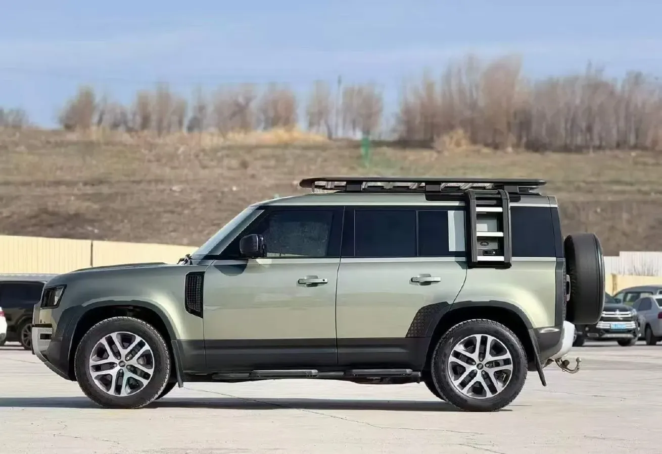 2023 Land Rover Defender 3.0T 400HP L6 8AT,autocango,china used car exporter,china ev exporter,chinese used car exporter,chinese used ev exporter