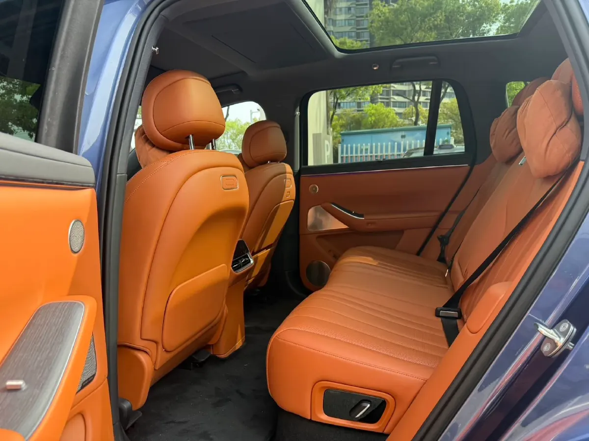 2026 AITO AITO M7 REEV 160HP REEV,autocango,china used car exporter,china ev exporter,chinese used car exporter,chinese used ev exporter