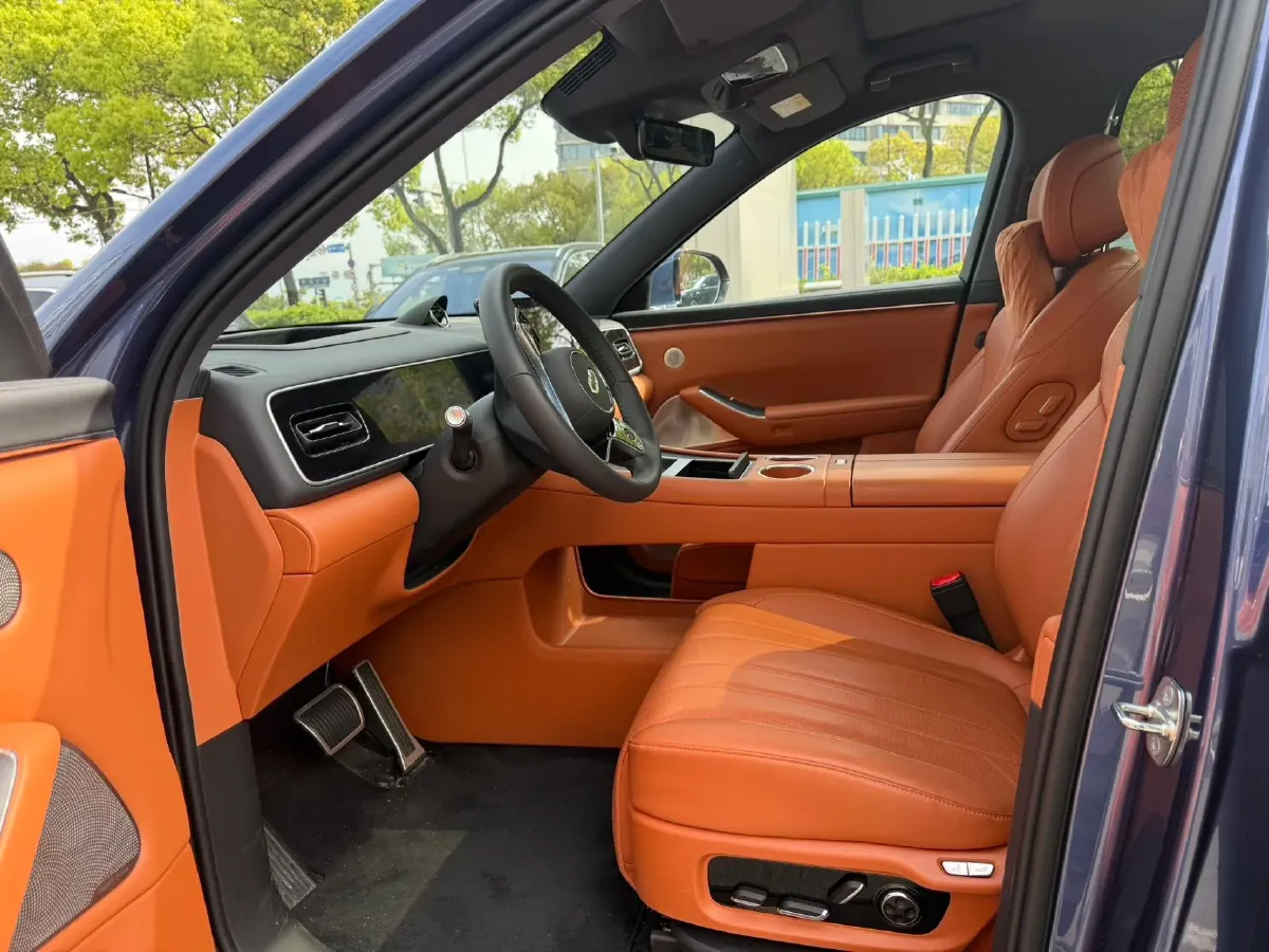 2026 AITO AITO M7 REEV 160HP REEV,autocango,china used car exporter,china ev exporter,chinese used car exporter,chinese used ev exporter