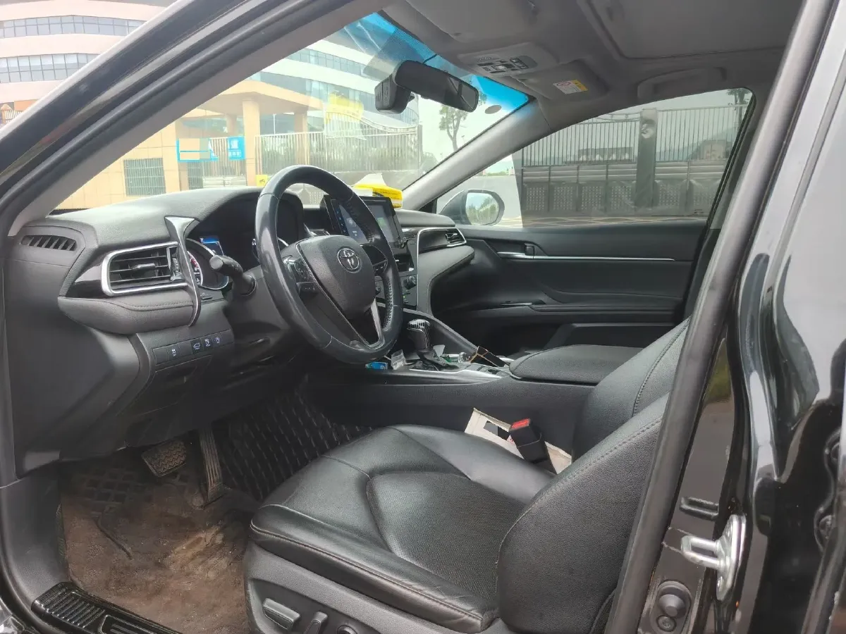 2023 Toyota Camry 2.0L 177HP L4 CVT,autocango,china used car exporter,china ev exporter,chinese used car exporter,chinese used ev exporter
