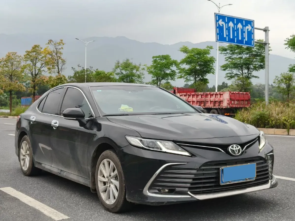 2023 Toyota Camry 2.0L 177HP L4 CVT,autocango,china used car exporter,china ev exporter,chinese used car exporter,chinese used ev exporter