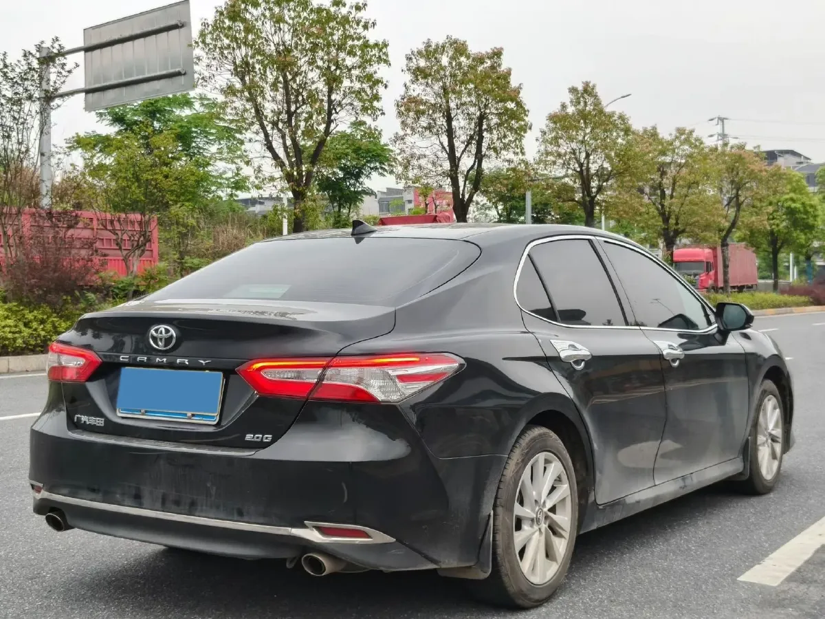 2023 Toyota Camry 2.0L 177HP L4 CVT,autocango,china used car exporter,china ev exporter,chinese used car exporter,chinese used ev exporter