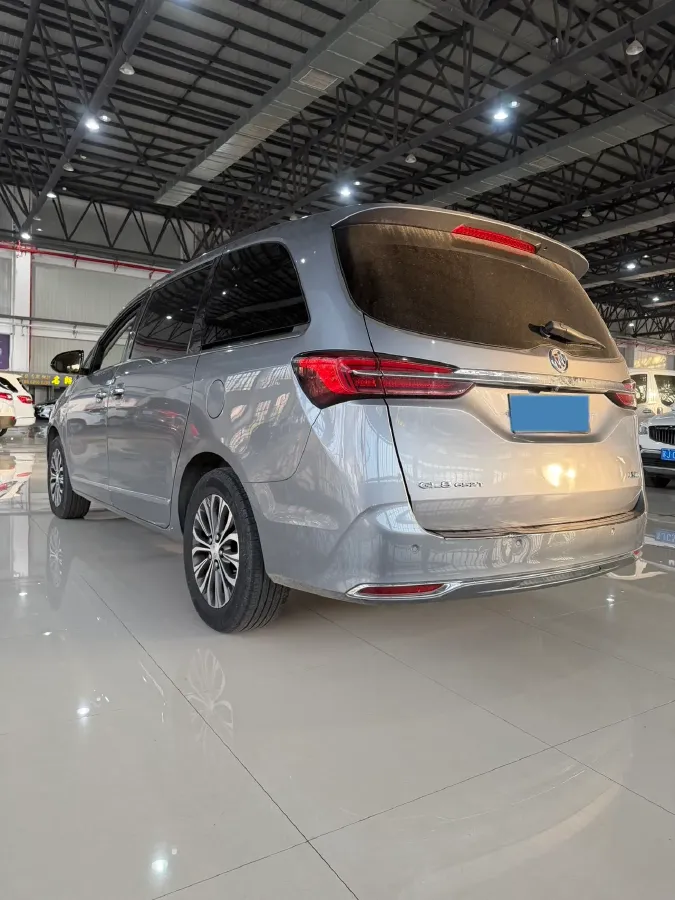 2021 Buick GL8 2.0T 237HP L4 9AT,autocango,china used car exporter,china ev exporter,chinese used car exporter,chinese used ev exporter