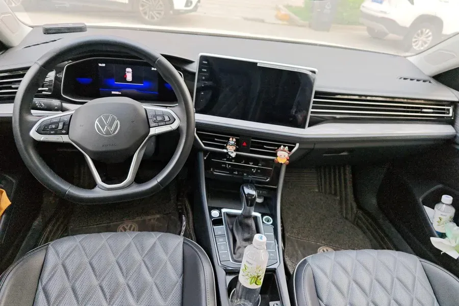 2023 Volkswagen Sagitar 1.2T 116HP L4 7DCT,autocango,china used car exporter,china ev exporter,chinese used car exporter,chinese used ev exporter