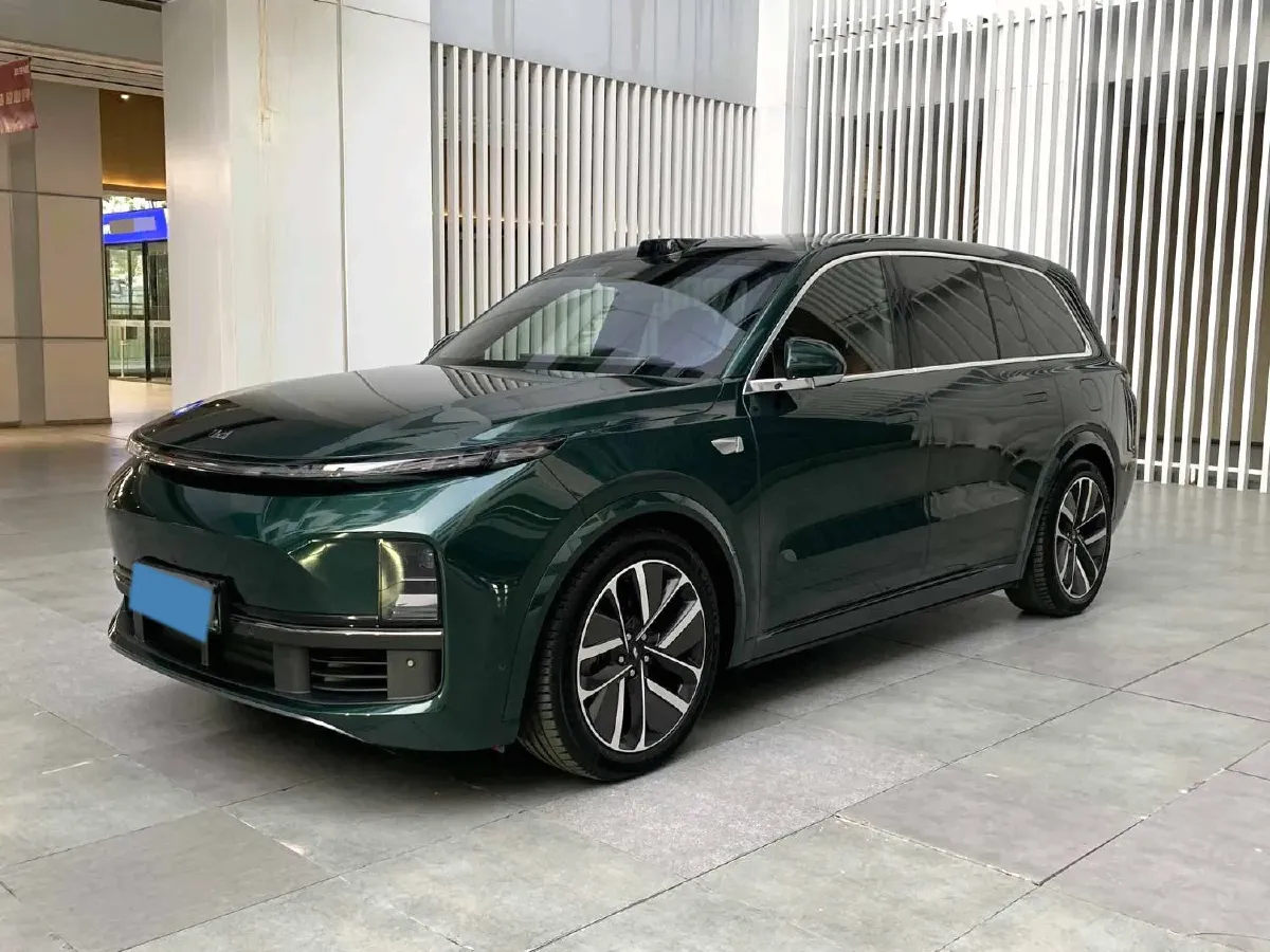 2025 Li L9 Range Extended 154HP REEV,autocango,china used car exporter,china ev exporter,chinese used car exporter,chinese used ev exporter