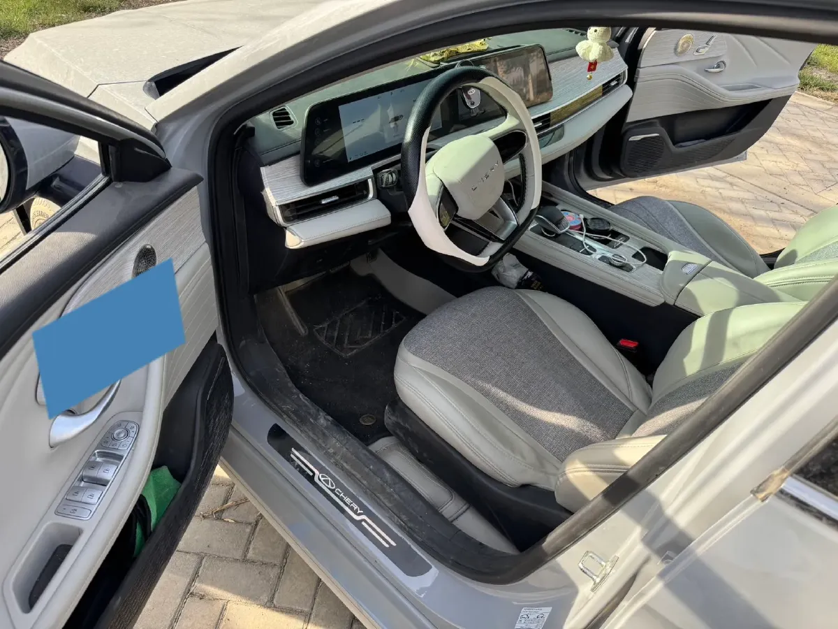 2024 Fulwin FulwinA8 1.5T 156HP L4 1DHT PHEV 18.3KWH,autocango,china used car exporter,china ev exporter,chinese used car exporter,chinese used ev exporter