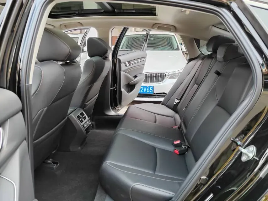 2022 Honda Accord 1.5T 194HP L4 CVT,autocango,china used car exporter,china ev exporter,chinese used car exporter,chinese used ev exporter