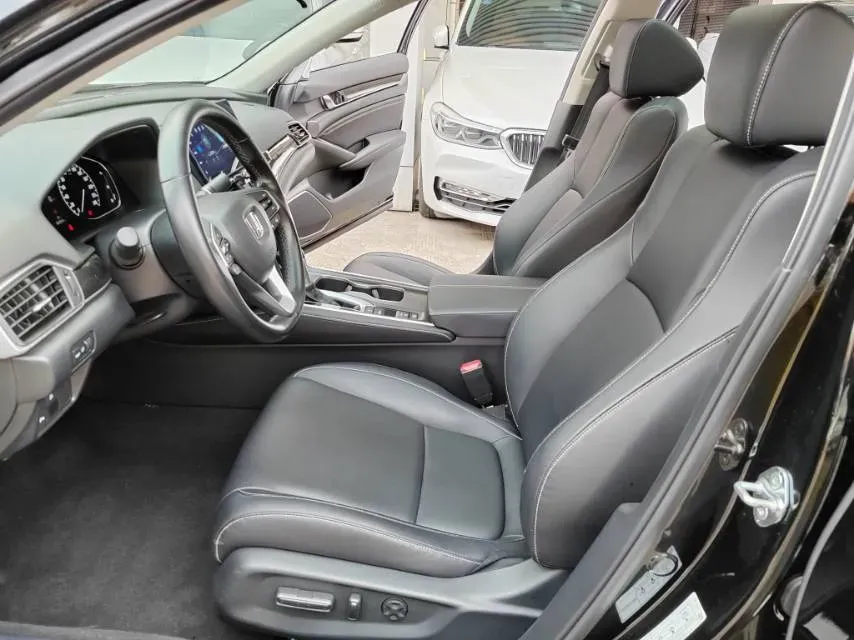 2022 Honda Accord 1.5T 194HP L4 CVT,autocango,china used car exporter,china ev exporter,chinese used car exporter,chinese used ev exporter