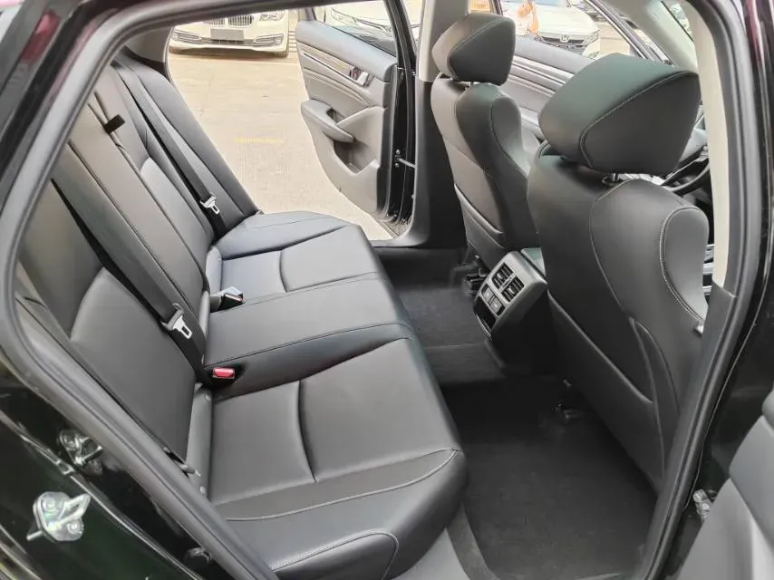 2022 Honda Accord 1.5T 194HP L4 CVT,autocango,china used car exporter,china ev exporter,chinese used car exporter,chinese used ev exporter