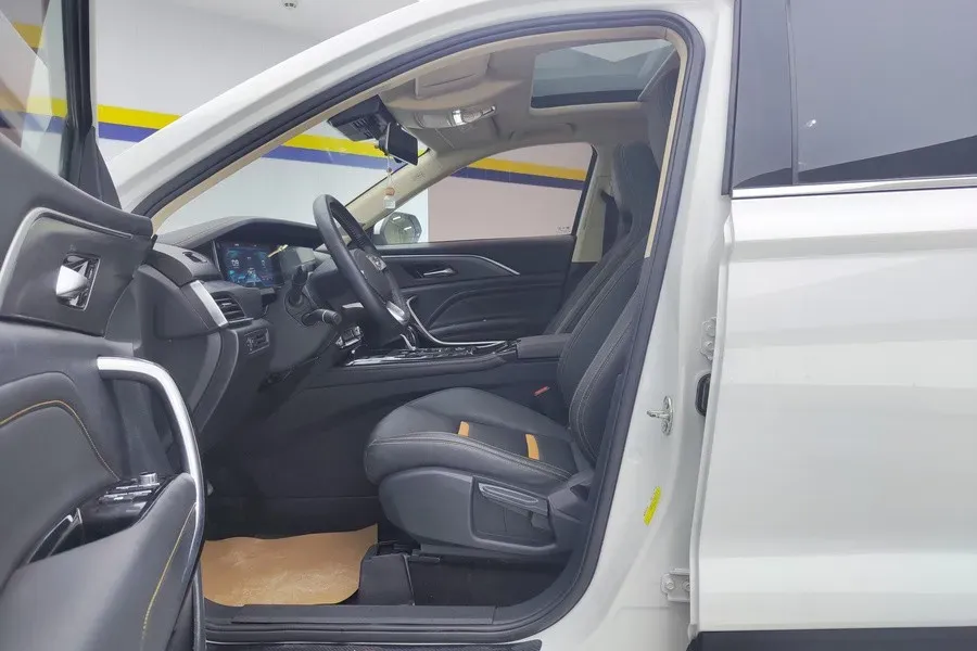 2019 Bestune T77 1.2T 143HP L4 7DCT,autocango,china used car exporter,china ev exporter,chinese used car exporter,chinese used ev exporter