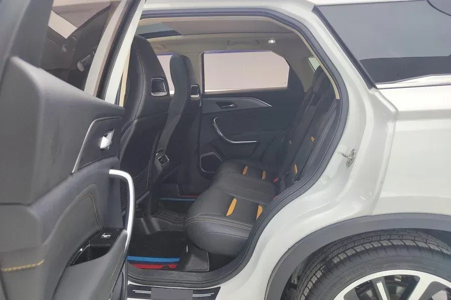 2019 Bestune T77 1.2T 143HP L4 7DCT,autocango,china used car exporter,china ev exporter,chinese used car exporter,chinese used ev exporter