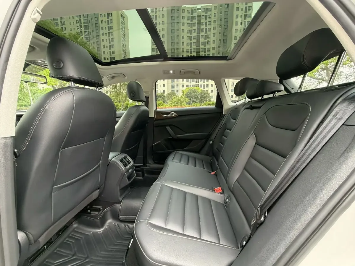 2020 Volkswagen Tharu 1.4T 150HP L4 7DCT,autocango,china used car exporter,china ev exporter,chinese used car exporter,chinese used ev exporter