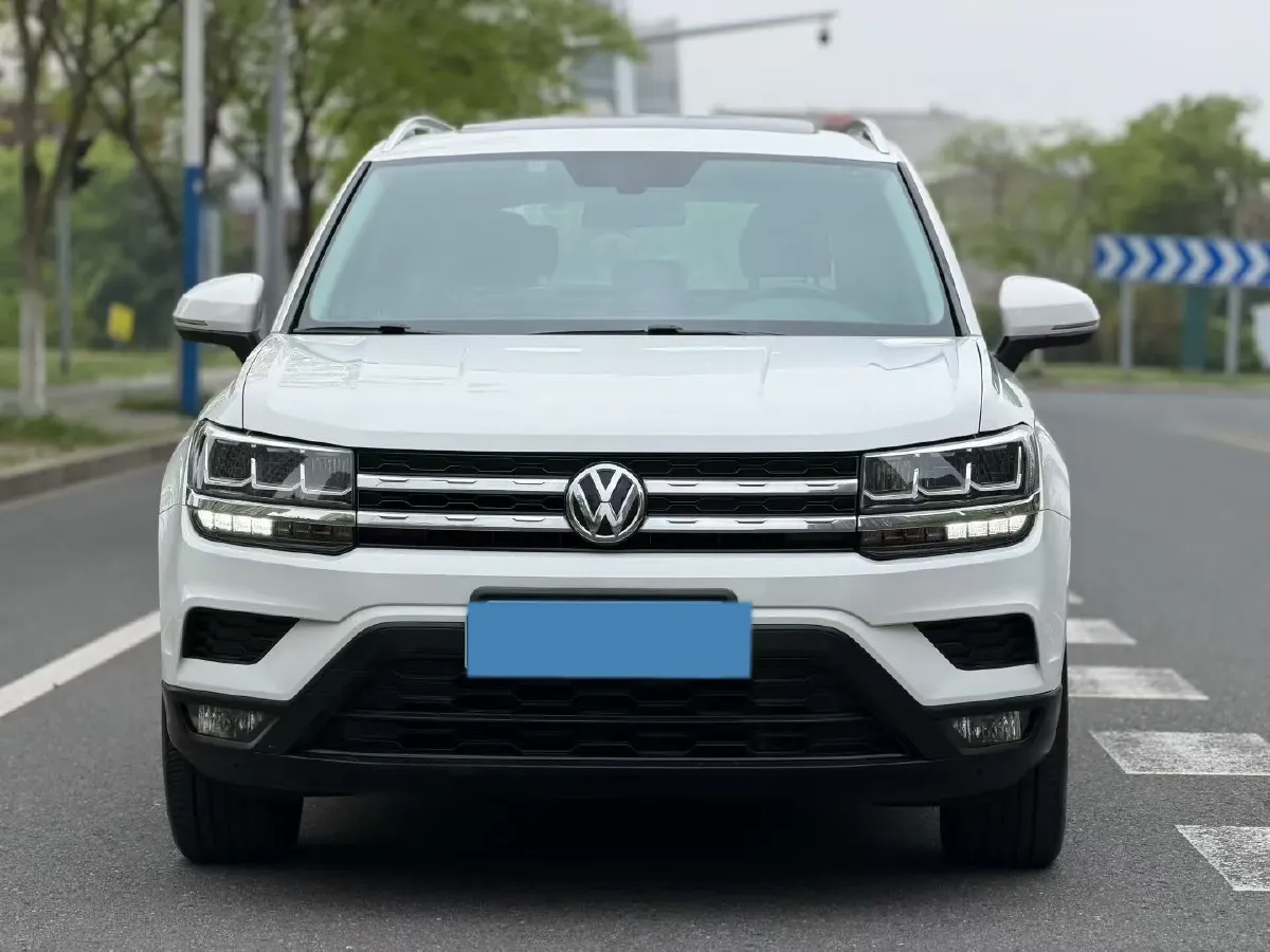 2020 Volkswagen Tharu 1.4T 150HP L4 7DCT,autocango,china used car exporter,china ev exporter,chinese used car exporter,chinese used ev exporter