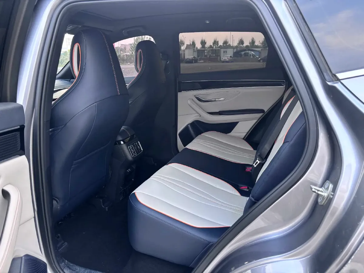 2022 Hyundai Tucson 2.0L 150HP L4 6AT Hybrid,autocango,china used car exporter,china ev exporter,chinese used car exporter,chinese used ev exporter