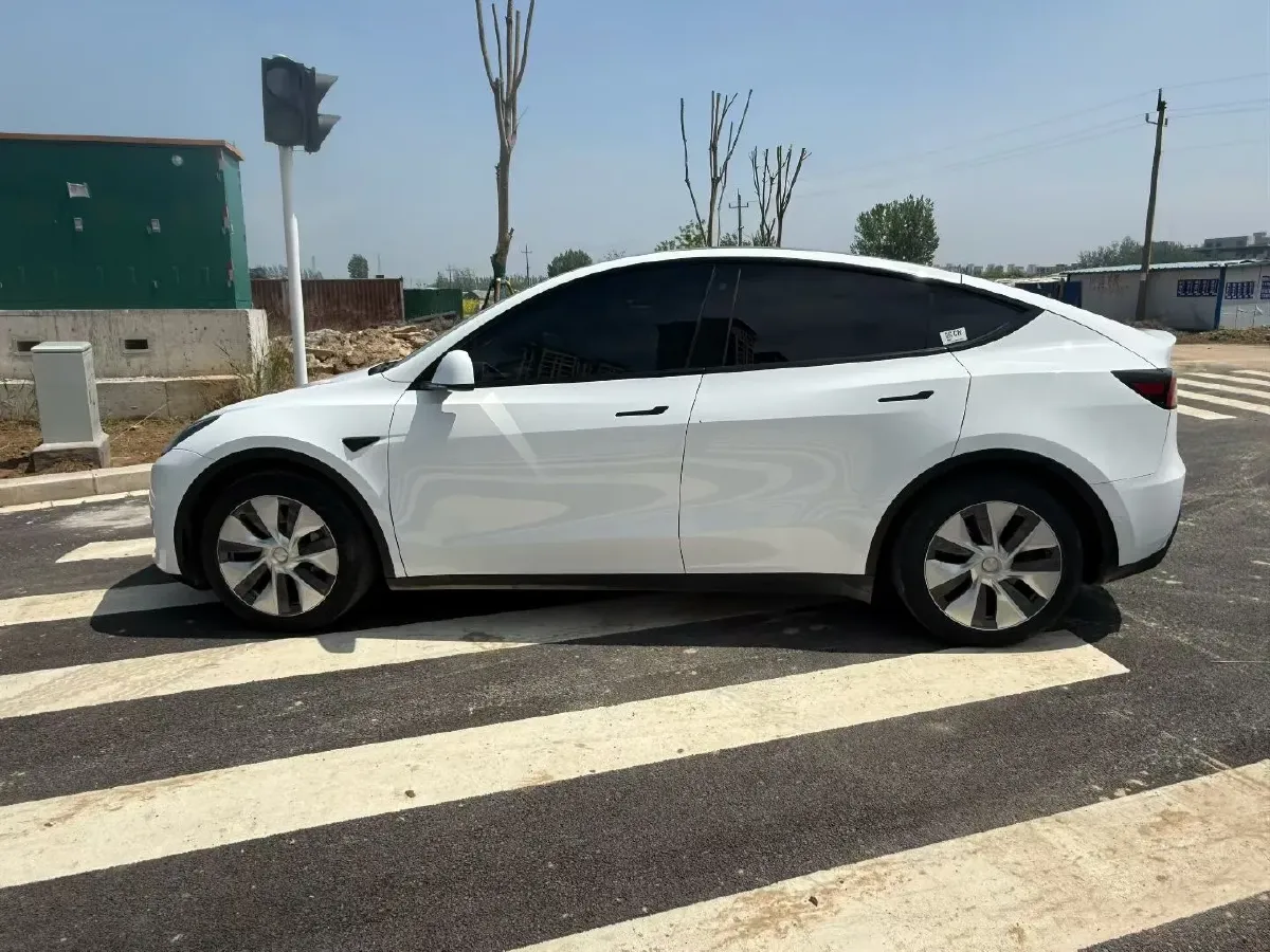 2021 Tesla Model Y BEV 60KWH,autocango,china used car exporter,china ev exporter,chinese used car exporter,chinese used ev exporter