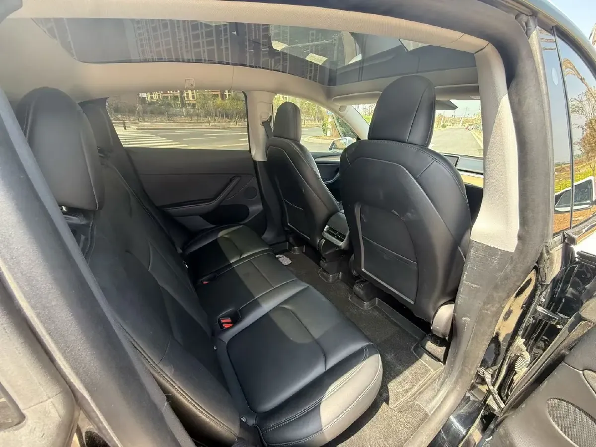 2021 Tesla Model Y BEV 60KWH,autocango,china used car exporter,china ev exporter,chinese used car exporter,chinese used ev exporter