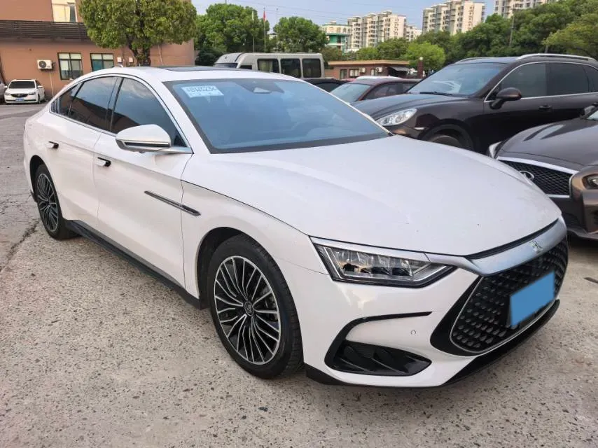 2022 Volkswagen Tiguan L 2.0T 186HP L4 7DCT,autocango,china used car exporter,china ev exporter,chinese used car exporter,chinese used ev exporter