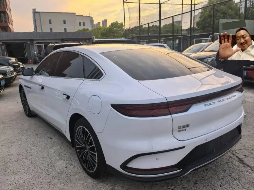 2022 Volkswagen Tiguan L 2.0T 186HP L4 7DCT,autocango,china used car exporter,china ev exporter,chinese used car exporter,chinese used ev exporter