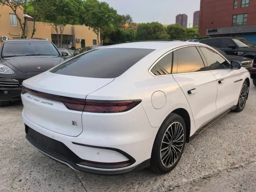 2022 Volkswagen Tiguan L 2.0T 186HP L4 7DCT,autocango,china used car exporter,china ev exporter,chinese used car exporter,chinese used ev exporter