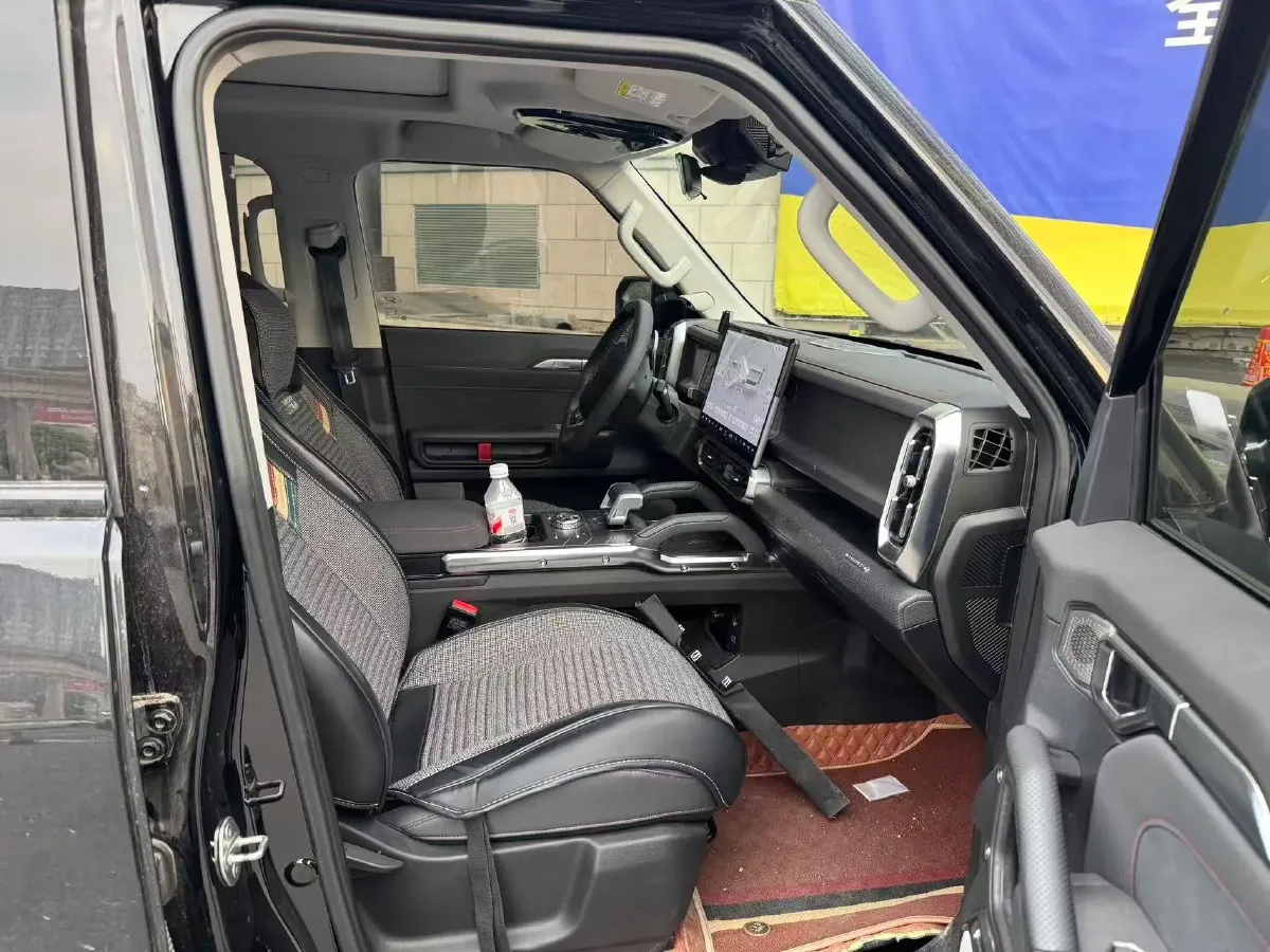 2023 Jetour Traveller 2.0T 254HP L4 7DCT,autocango,china used car exporter,china ev exporter,chinese used car exporter,chinese used ev exporter