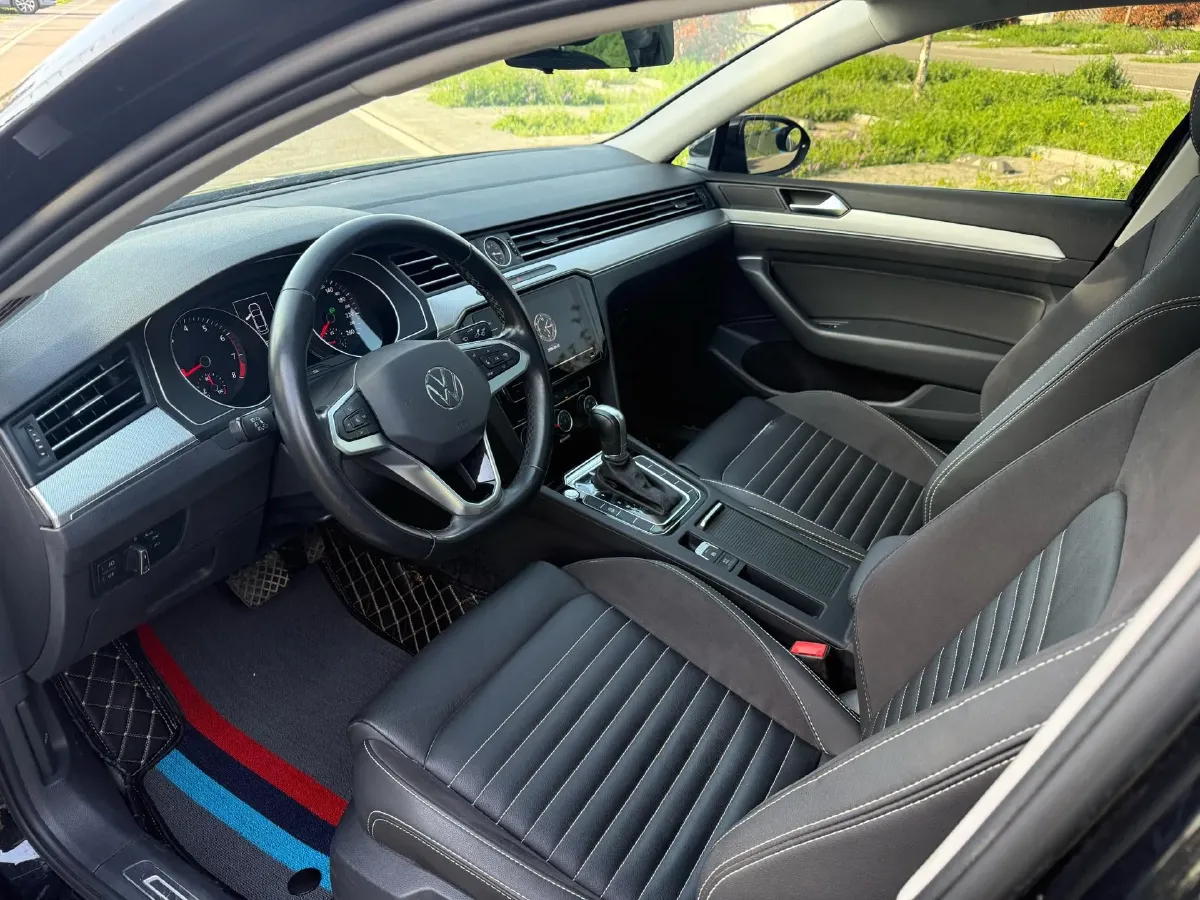 2023 Volkswagen Magotan 1.4T 150HP L4 7DCT,autocango,china used car exporter,china ev exporter,chinese used car exporter,chinese used ev exporter