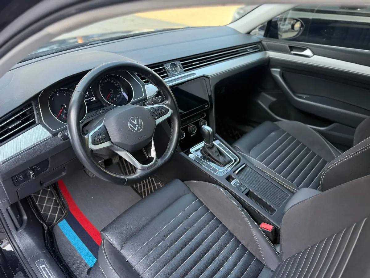 2023 Volkswagen Magotan 1.4T 150HP L4 7DCT,autocango,china used car exporter,china ev exporter,chinese used car exporter,chinese used ev exporter