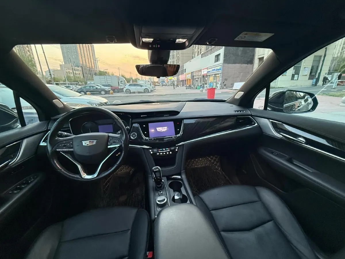 2022 Cadillac XT6 2.0T 237HP L4 9AT,autocango,china used car exporter,china ev exporter,chinese used car exporter,chinese used ev exporter