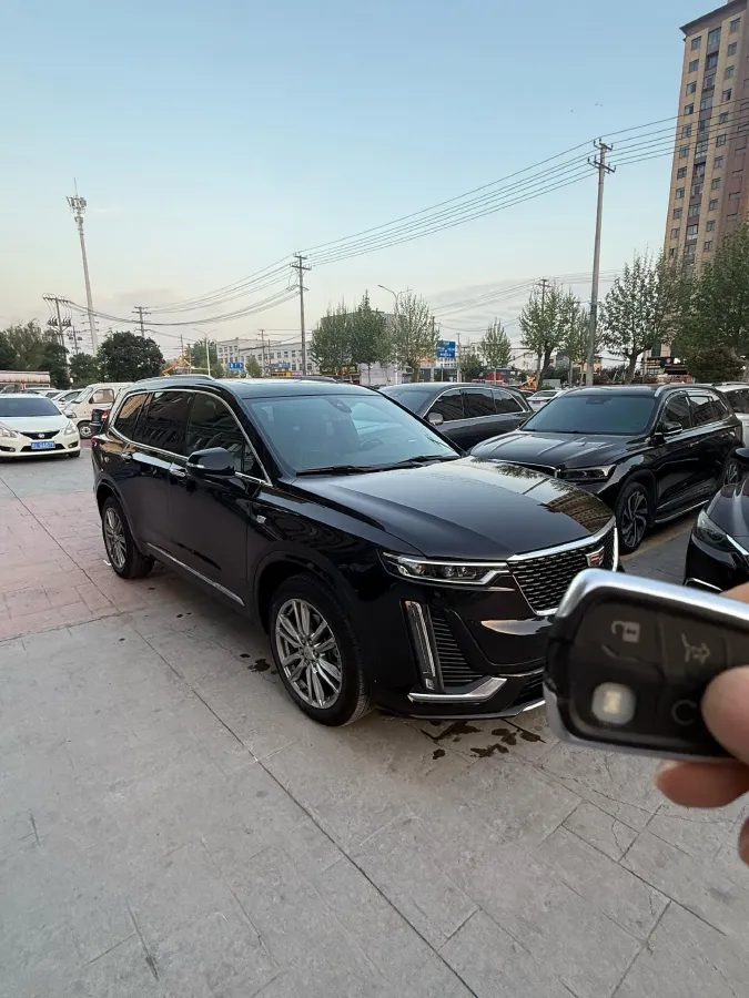 2022 Cadillac XT6 2.0T 237HP L4 9AT,autocango,china used car exporter,china ev exporter,chinese used car exporter,chinese used ev exporter
