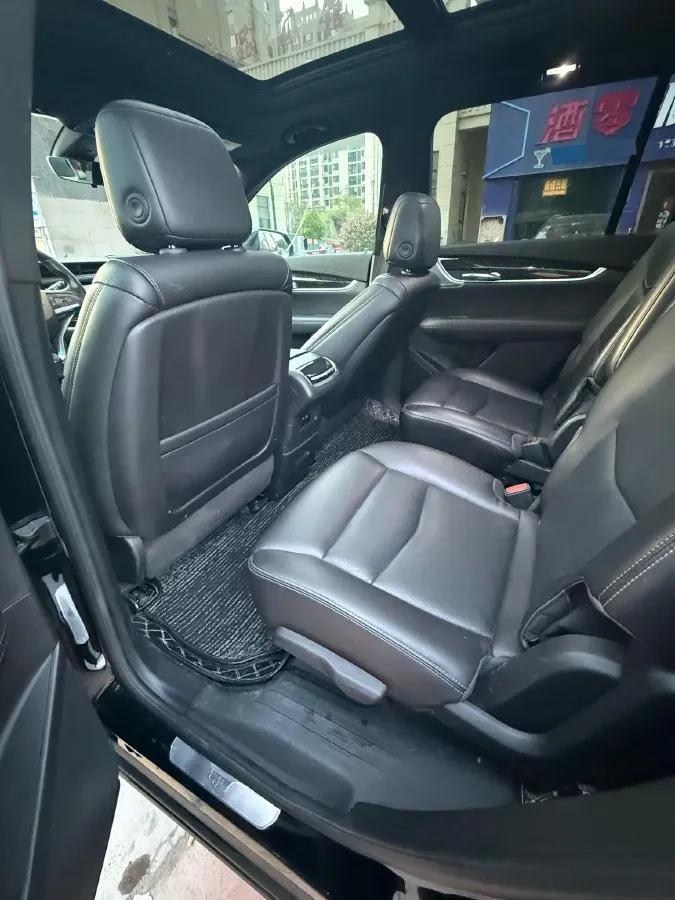 2022 Cadillac XT6 2.0T 237HP L4 9AT,autocango,china used car exporter,china ev exporter,chinese used car exporter,chinese used ev exporter