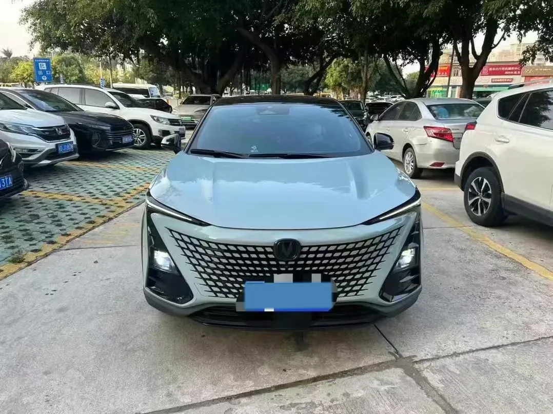 2022 ChangAn UNI-T 2.0T 233HP L4 8AT,autocango,china used car exporter,china ev exporter,chinese used car exporter,chinese used ev exporter
