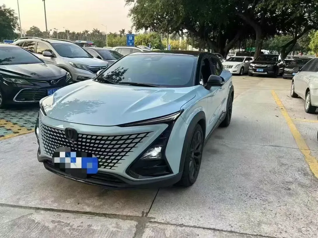 2022 ChangAn UNI-T 2.0T 233HP L4 8AT,autocango,china used car exporter,china ev exporter,chinese used car exporter,chinese used ev exporter