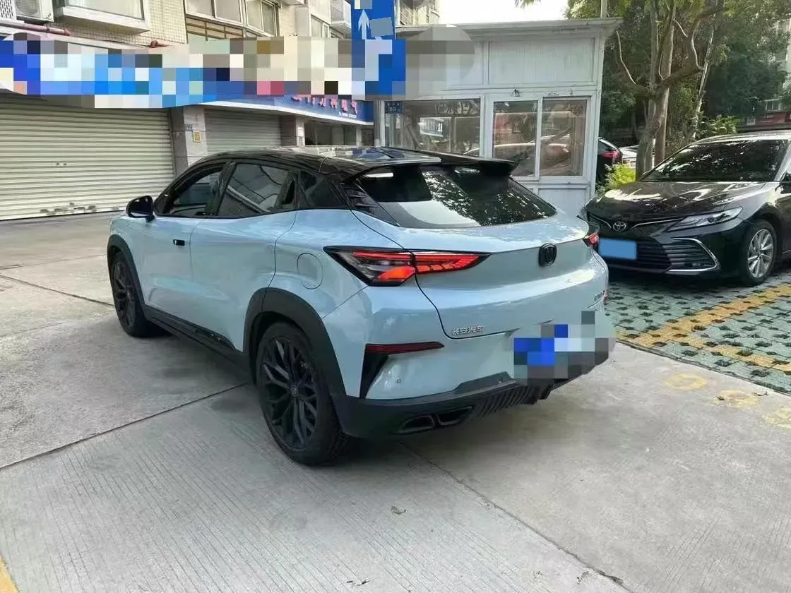 2022 ChangAn UNI-T 2.0T 233HP L4 8AT,autocango,china used car exporter,china ev exporter,chinese used car exporter,chinese used ev exporter