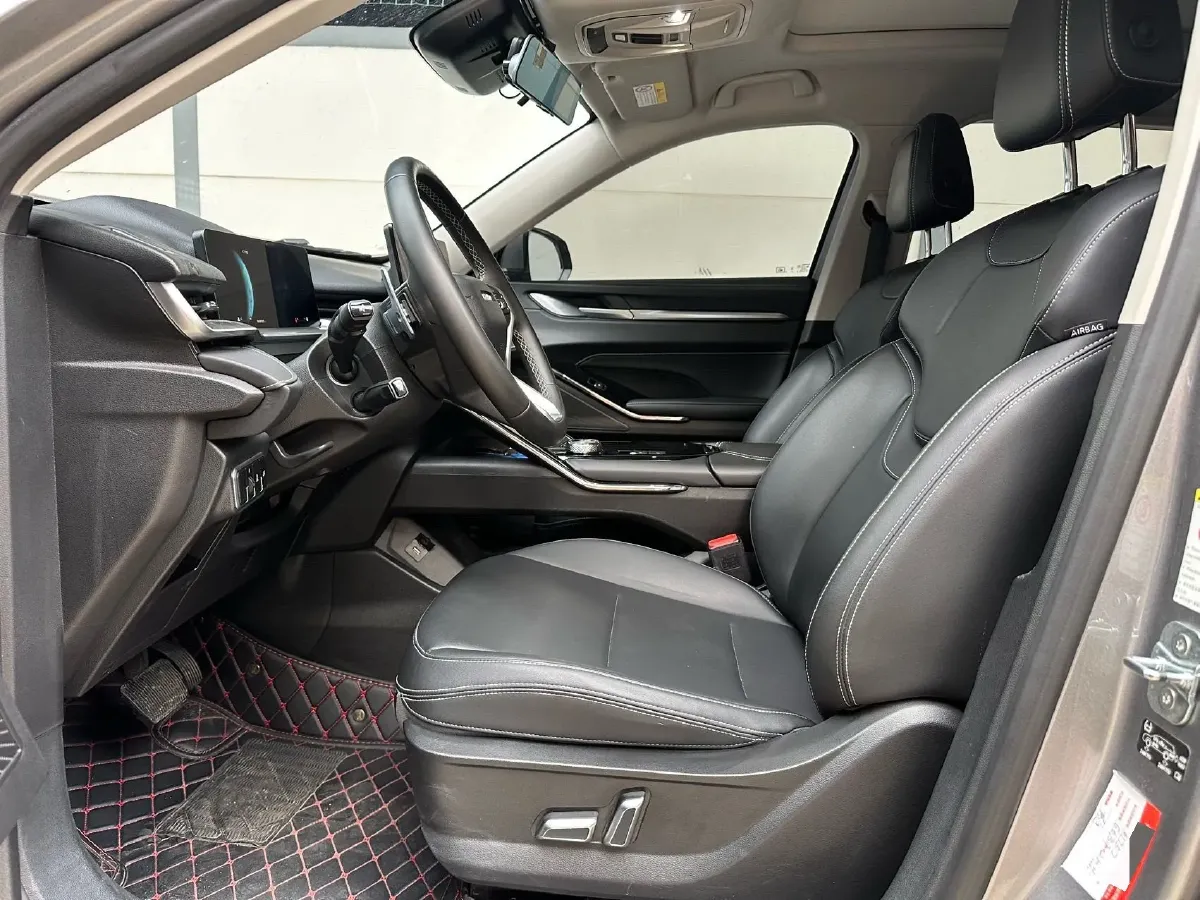 2021 Haval H6 2.0T 211HP L4 7DCT,autocango,china used car exporter,china ev exporter,chinese used car exporter,chinese used ev exporter