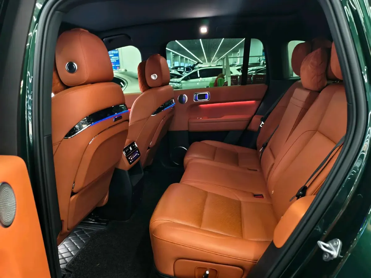 2024 Li L6 Range Extended 154HP L4 REEV 36.8KWH,autocango,china used car exporter,china ev exporter,chinese used car exporter,chinese used ev exporter