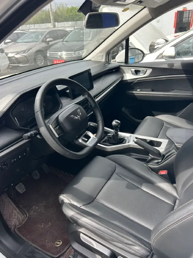 2022 WuLing JiaChen 1.5L 99HP L4 6MT,autocango,china used car exporter,china ev exporter,chinese used car exporter,chinese used ev exporter