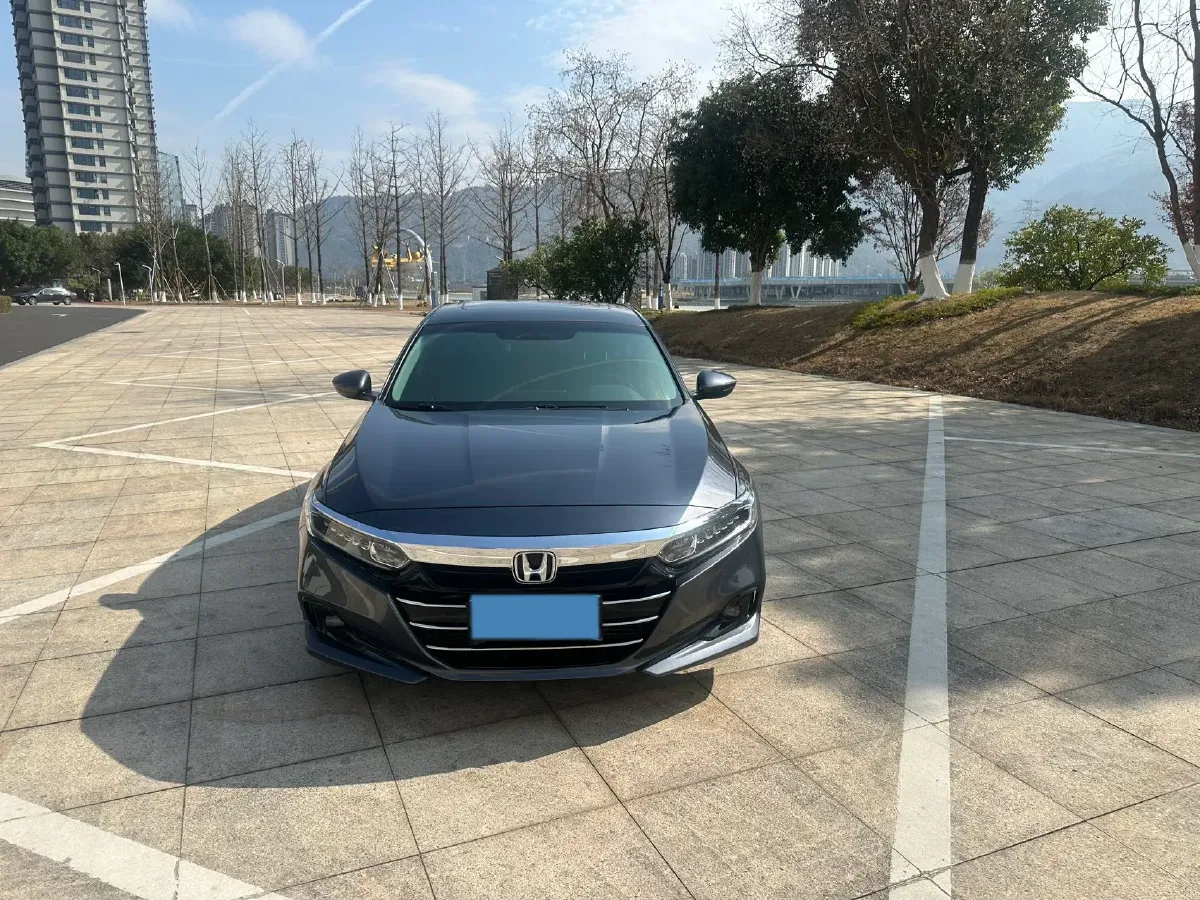 2022 Honda Accord 1.5T 194HP L4 CVT,autocango,china used car exporter,china ev exporter,chinese used car exporter,chinese used ev exporter