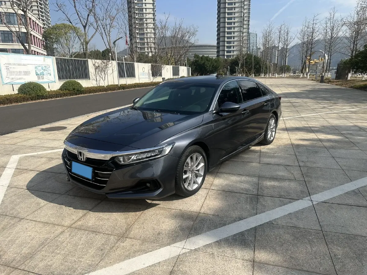 2022 Honda Accord 1.5T 194HP L4 CVT,autocango,china used car exporter,china ev exporter,chinese used car exporter,chinese used ev exporter