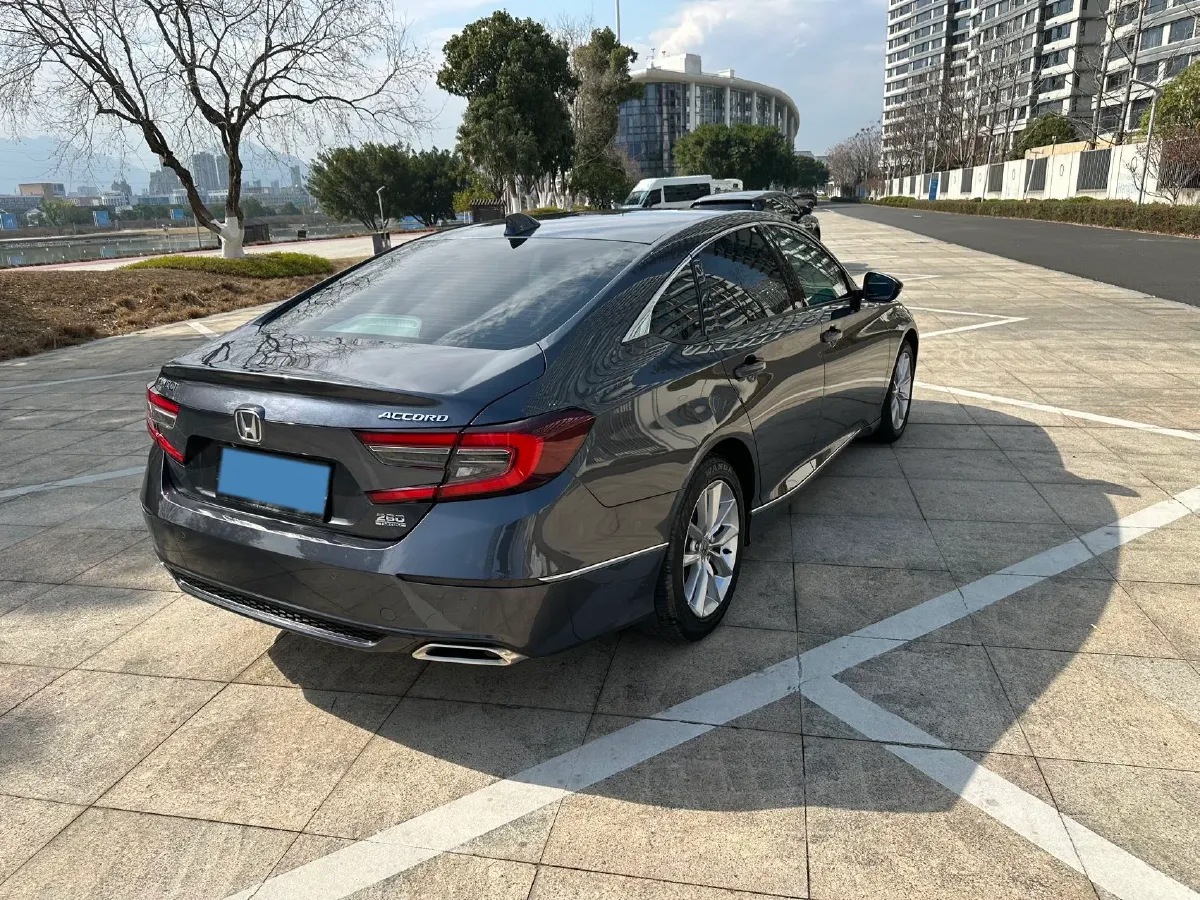 2022 Honda Accord 1.5T 194HP L4 CVT,autocango,china used car exporter,china ev exporter,chinese used car exporter,chinese used ev exporter