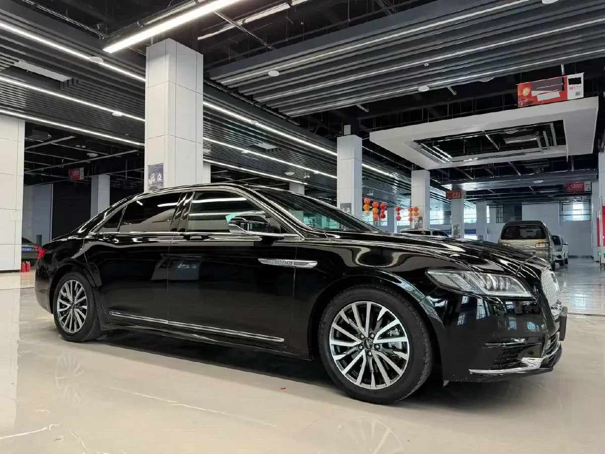 2017 Lincoln Continental 2.0T 261HP L4 6AT,autocango,china used car exporter,china ev exporter,chinese used car exporter,chinese used ev exporter