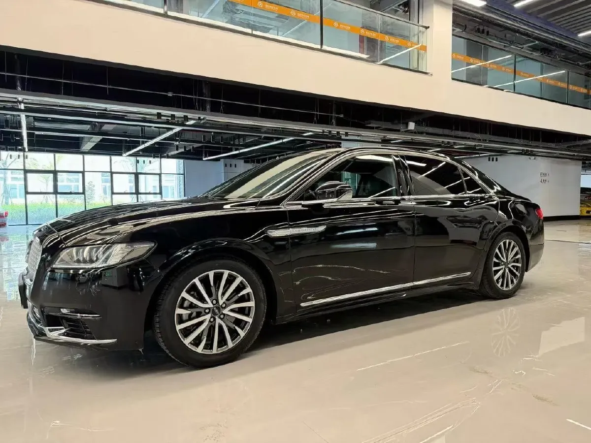 2017 Lincoln Continental 2.0T 261HP L4 6AT,autocango,china used car exporter,china ev exporter,chinese used car exporter,chinese used ev exporter
