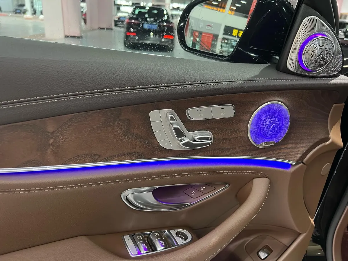 2021 Mercedes-Benz E Class 2.0T 258HP L4 9AT,autocango,china used car exporter,china ev exporter,chinese used car exporter,chinese used ev exporter