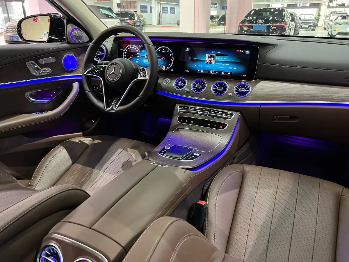2021 Mercedes-Benz E Class 2.0T 258HP L4 9AT,autocango,china used car exporter,china ev exporter,chinese used car exporter,chinese used ev exporter