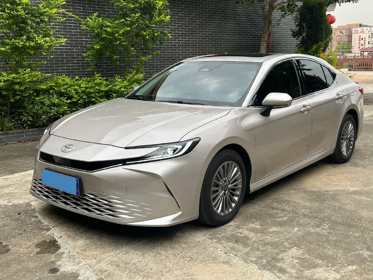 2026 Toyota Camry 2.0L 152HP L4 E-CVT Hybrid,autocango,china used car exporter,china ev exporter,chinese used car exporter,chinese used ev exporter
