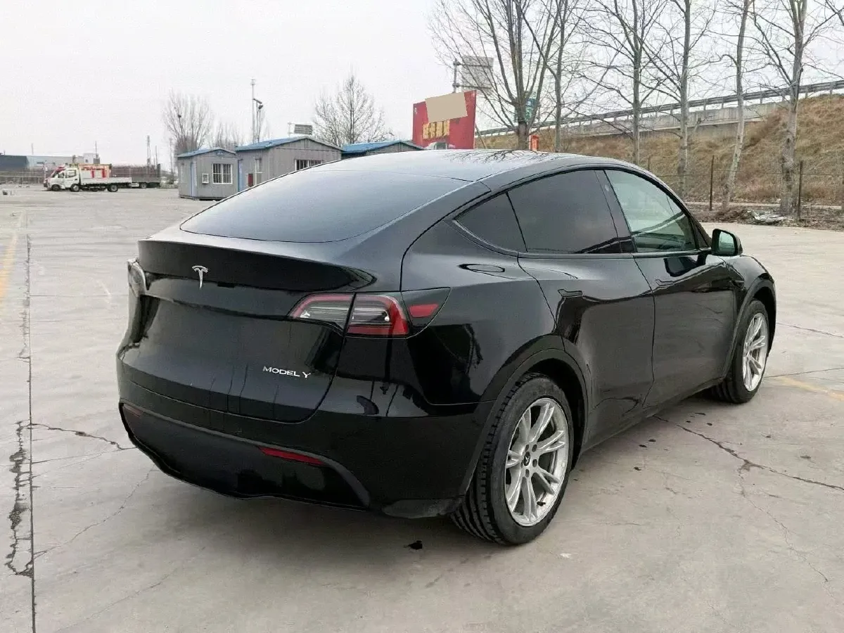 2022 Tesla Model Y BEV 60KWH,autocango,china used car exporter,china ev exporter,chinese used car exporter,chinese used ev exporter