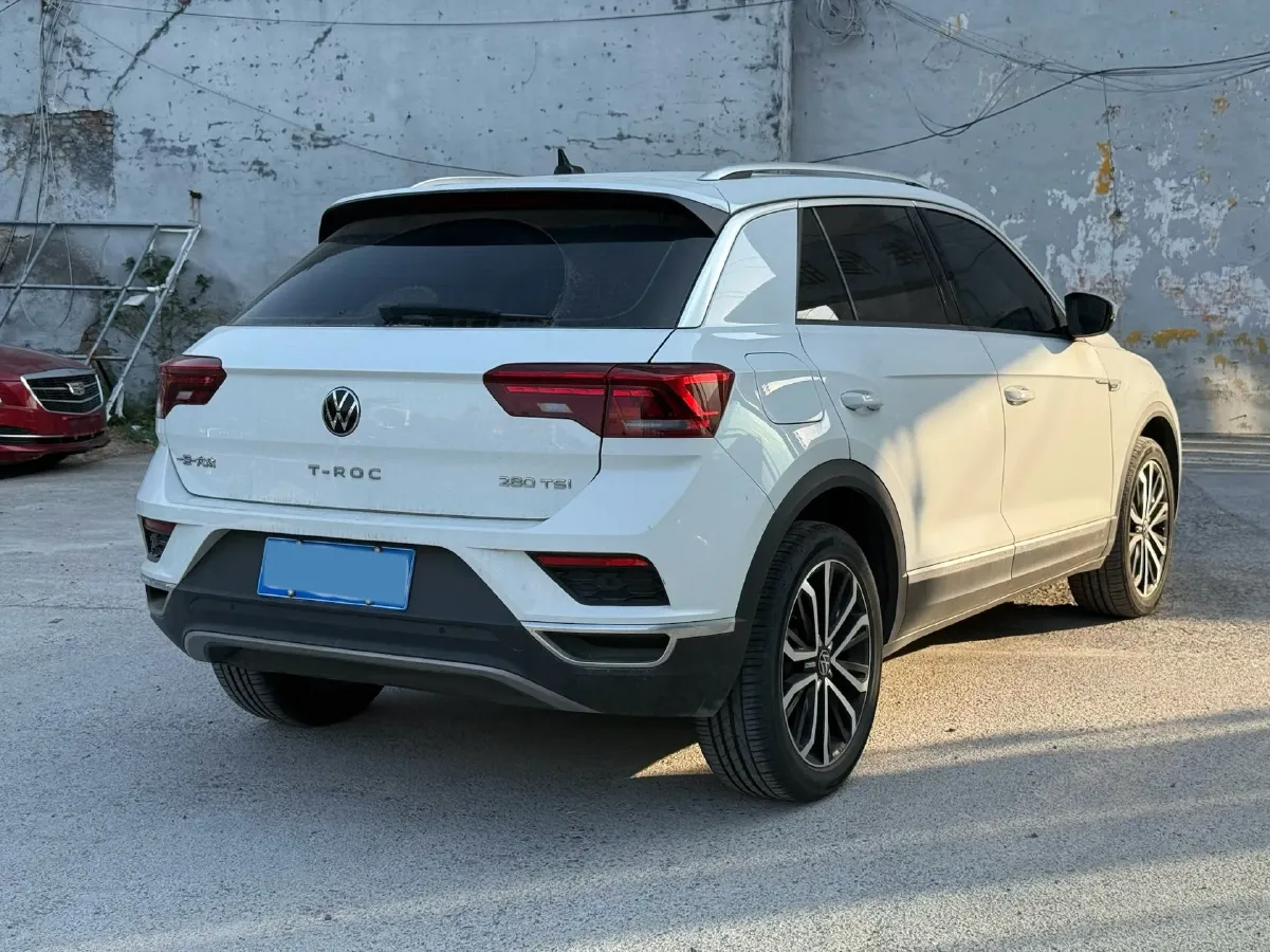 2021 Volkswagen T-Roc 1.4T 150HP L4 7DCT,autocango,china used car exporter,china ev exporter,chinese used car exporter,chinese used ev exporter