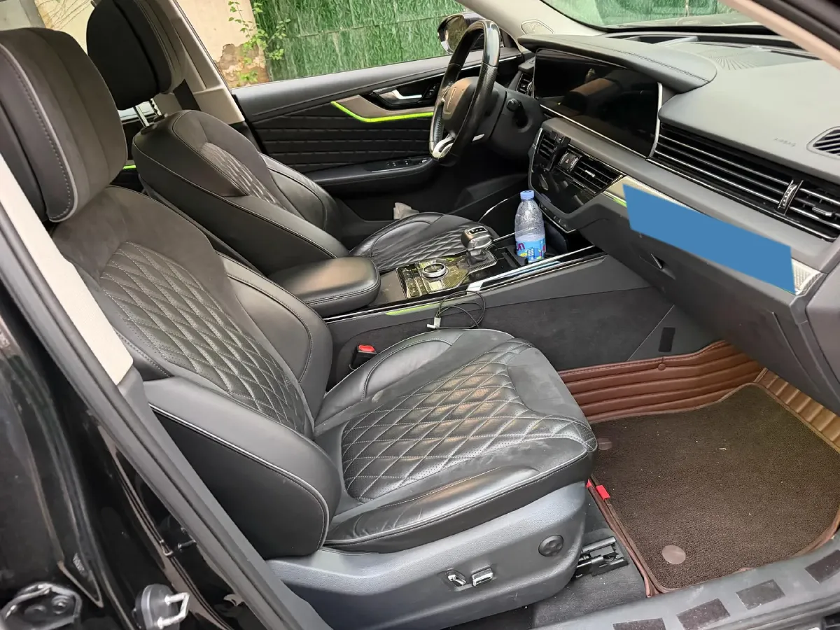 2019 HongQi HS5 2.0T 224HP L4 6AT,autocango,china used car exporter,china ev exporter,chinese used car exporter,chinese used ev exporter