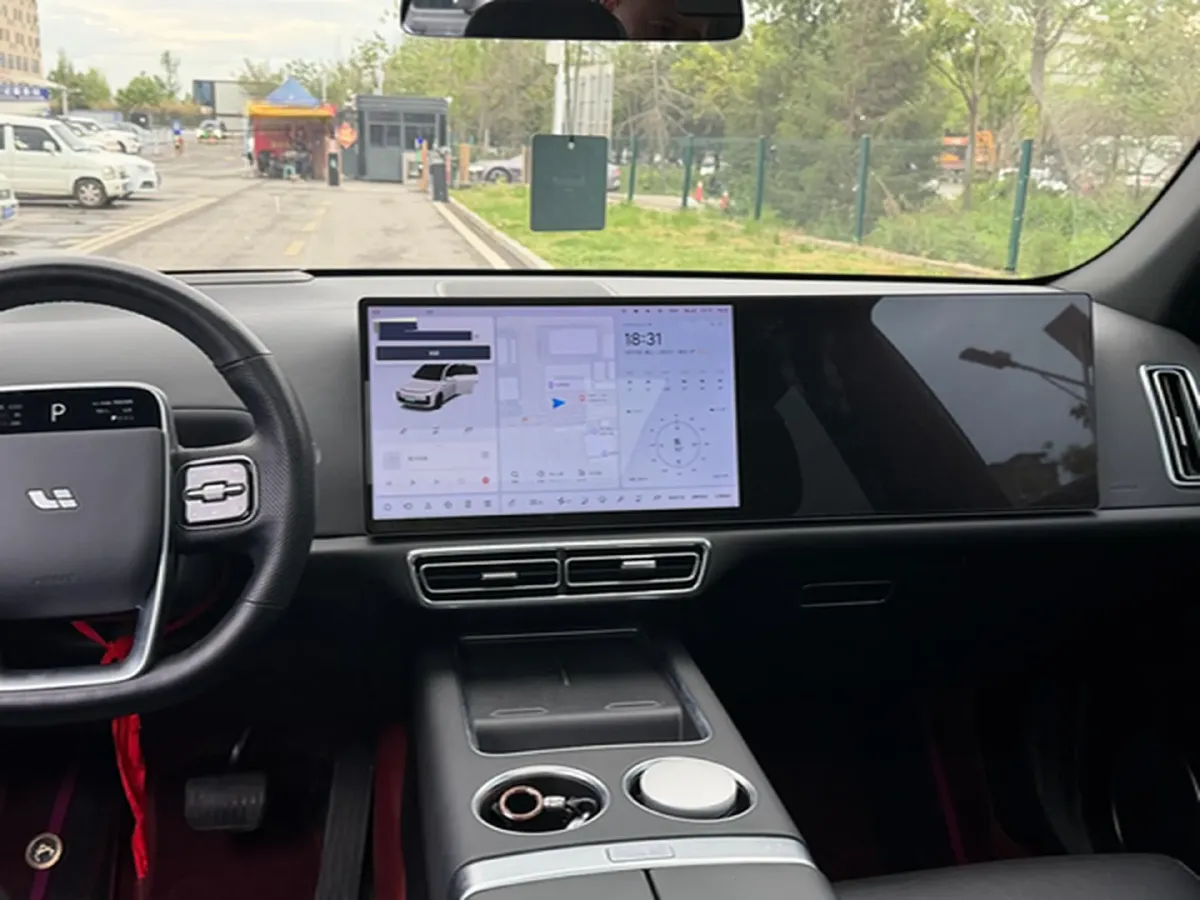 2023 Li L7 Range Extended 154HP REEV 40.9KWH,autocango,china used car exporter,china ev exporter,chinese used car exporter,chinese used ev exporter